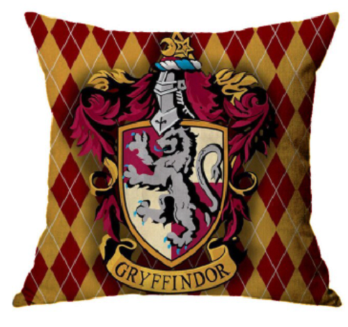 Harry Potter Gryffindor Cushion Cover 45 x 45 cm - Kiwi Kids Boutique